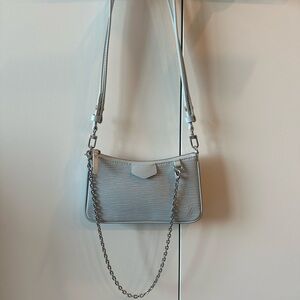 Louis Vuitton Easy Pouch on Strap in Epi Leather